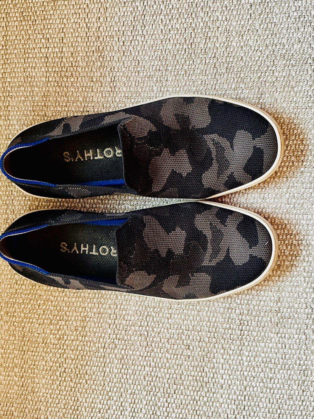 Rothy’s The Original Slip-On Sneakers Camo Blue Black Size 8